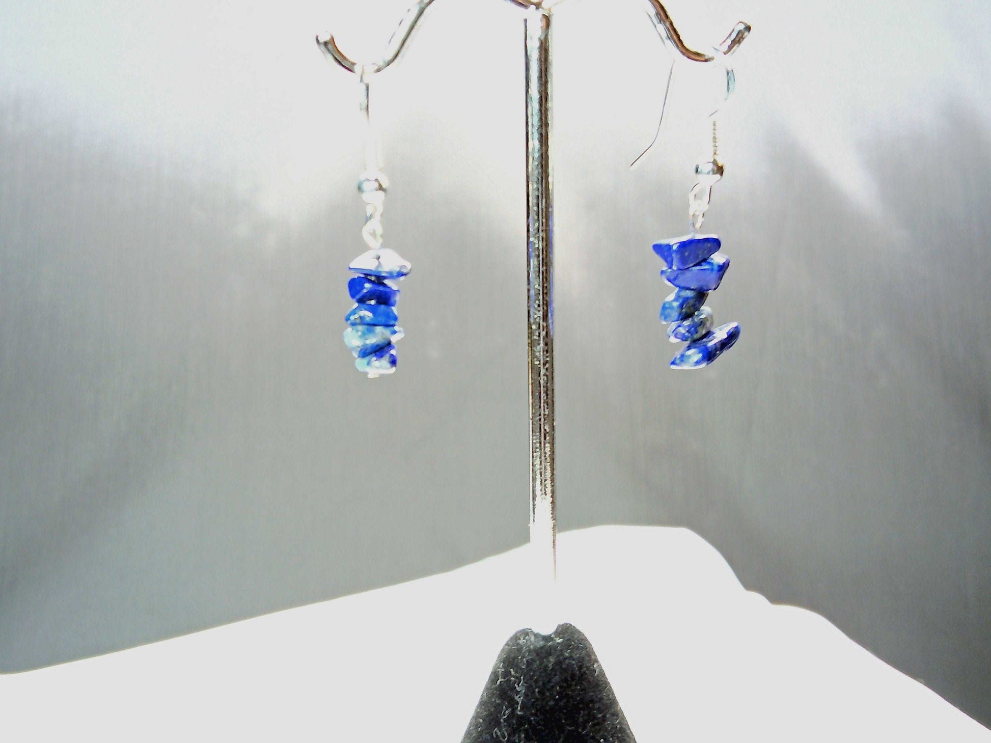 Sterling silver dangle earring handmade with genuine stone chips. - Providence silver gold jewelry usa